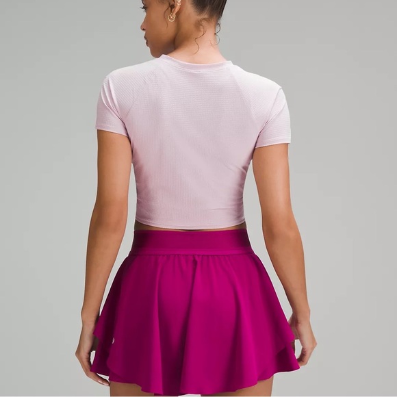 BRAND NEW Lululemon Grid-Texture Cropped Tennis Short-Sleeve Shirt - Picture 3 of 7